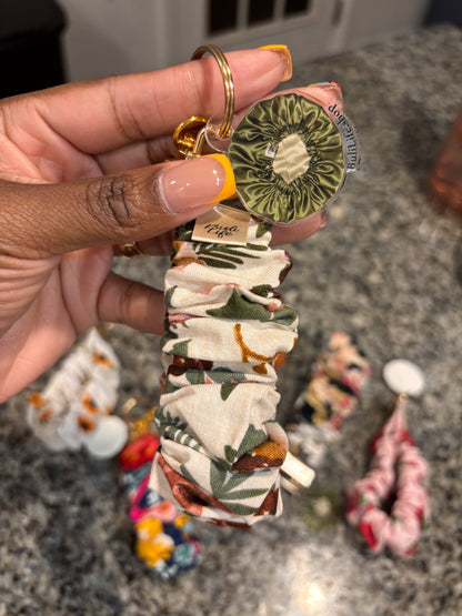 Scrunchie wristlet